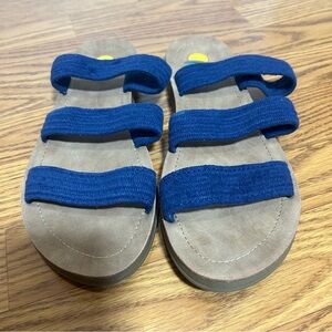 Maui Island Blue Elastic Strap Sandals